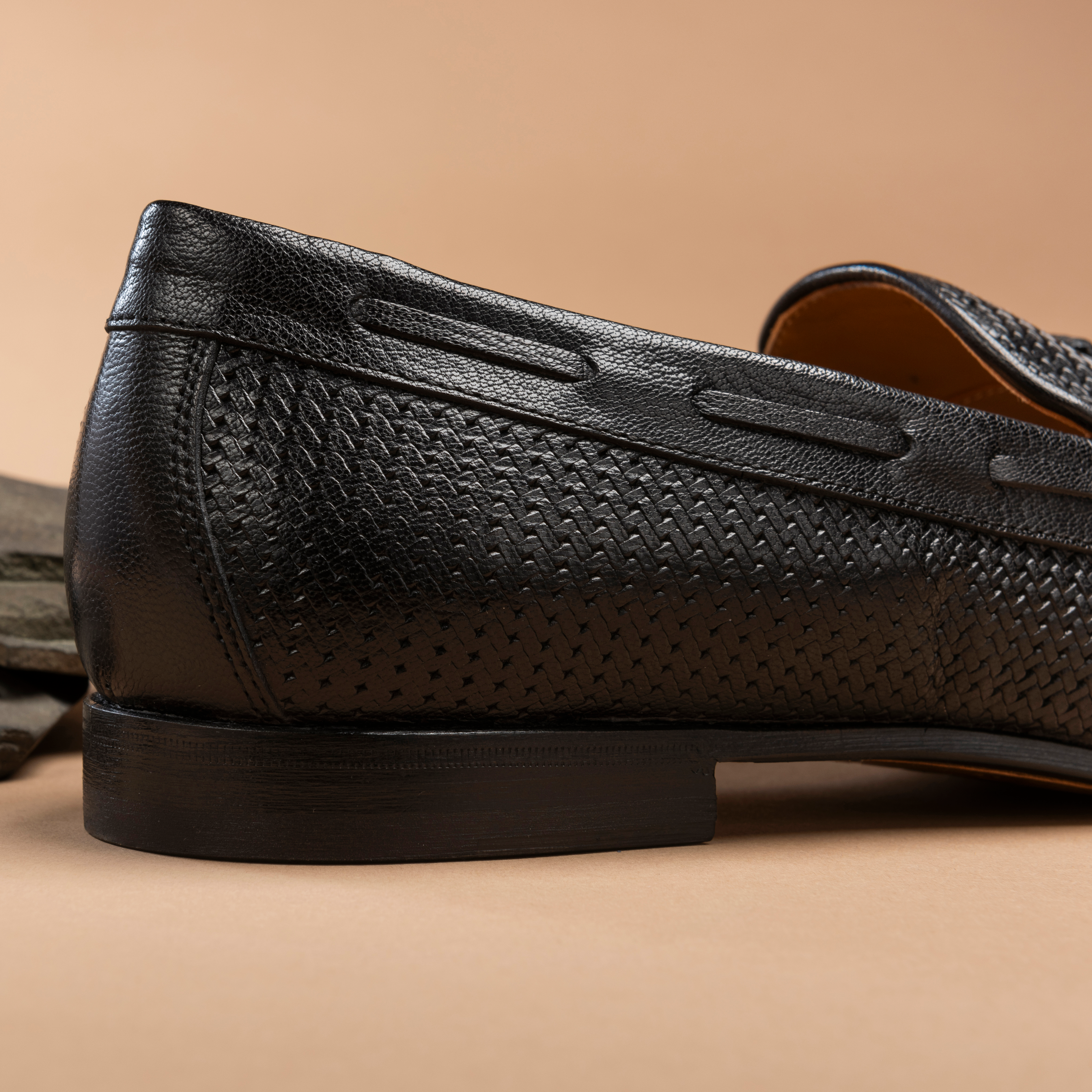 Gianni - Nero Tassel Loafers