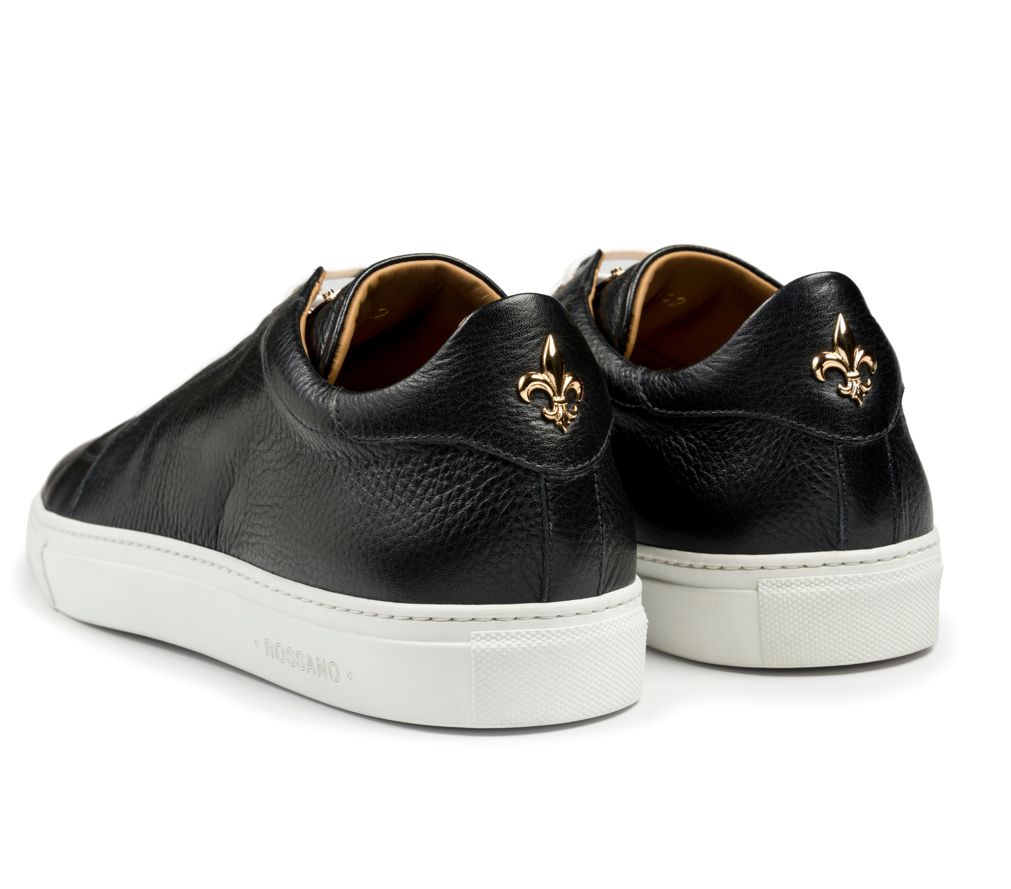 Villa - Black Low Top Sneakers