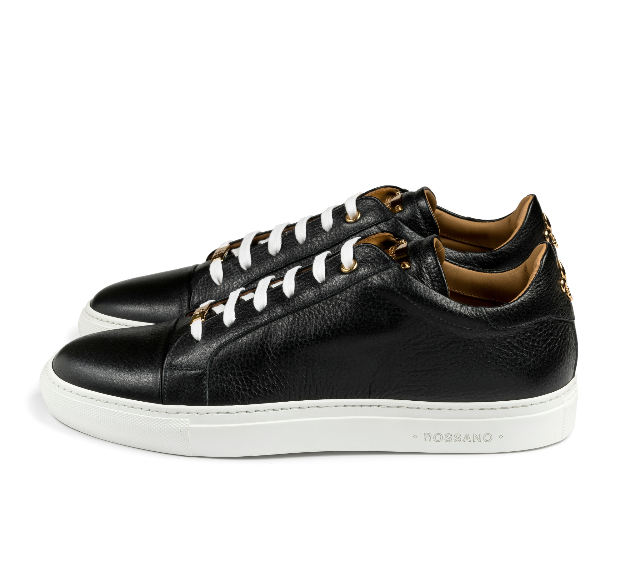 Villa - Black Low Top Sneakers