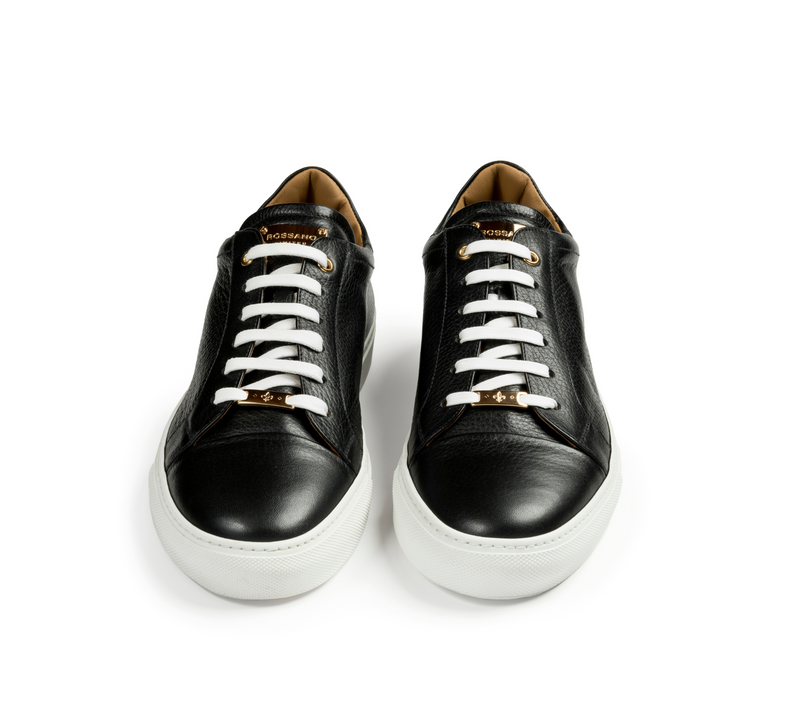Villa - Black Low Top Sneakers